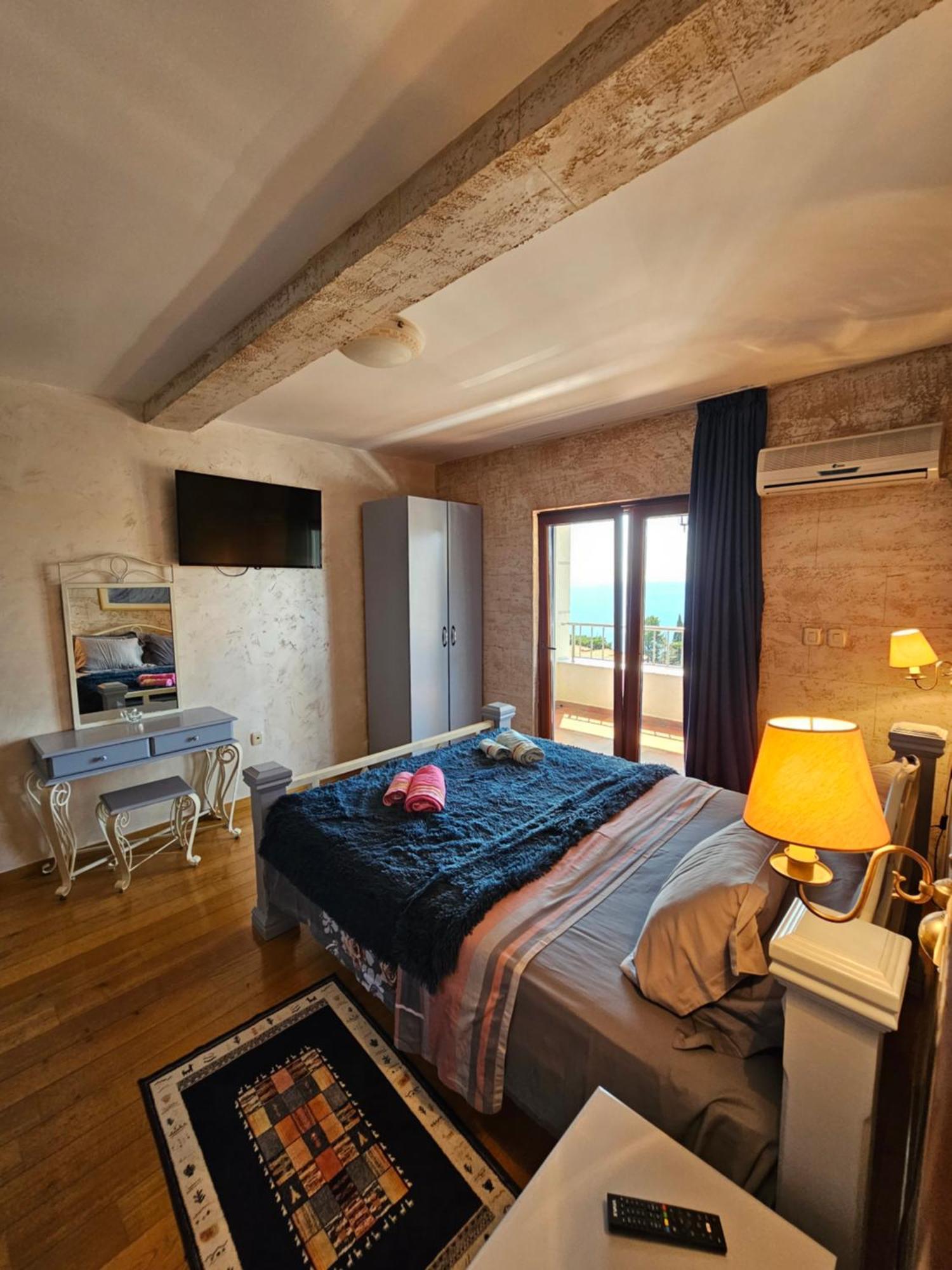 Petrovac Medin Apartments Bluvista מראה חיצוני תמונה